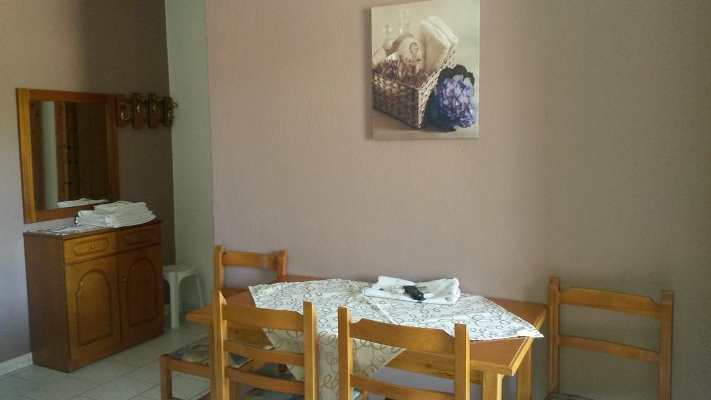 Villa Sophia Ofrínion Habitación foto